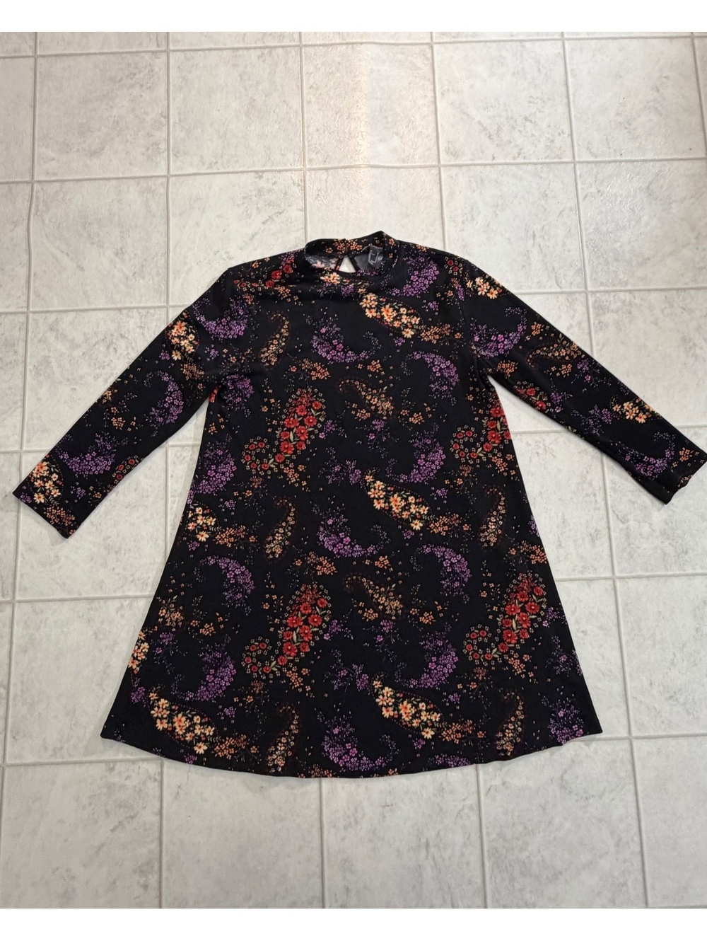 Forever 21 black floral long sleeve dress